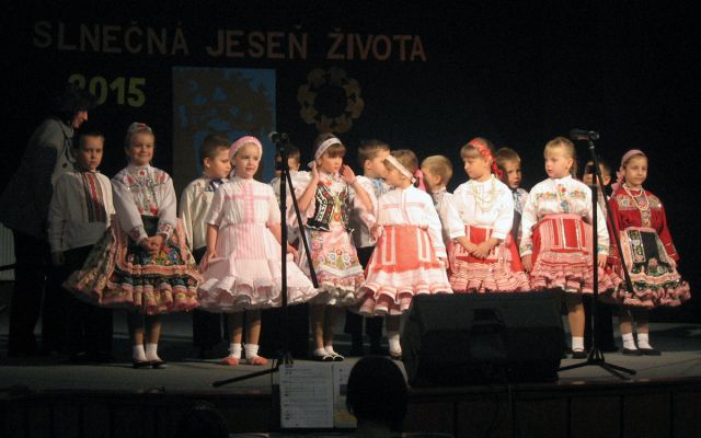 c_640_400_16777215_00_images_vesti_2015_11_Slnecna-jesen-zivota-02.jpg